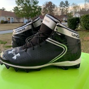 Under Amour football cleats 🏈🦶